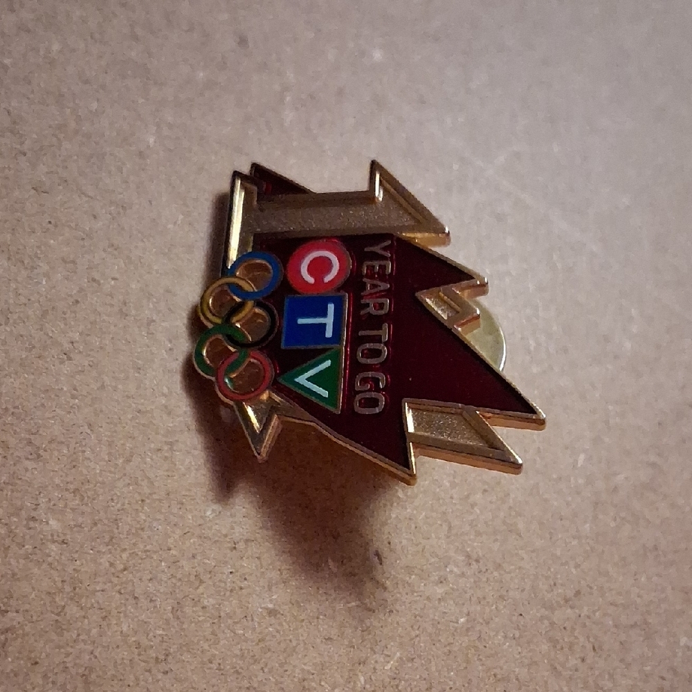 CTV Olympic Countdown Pin - Picture 4 of 6
